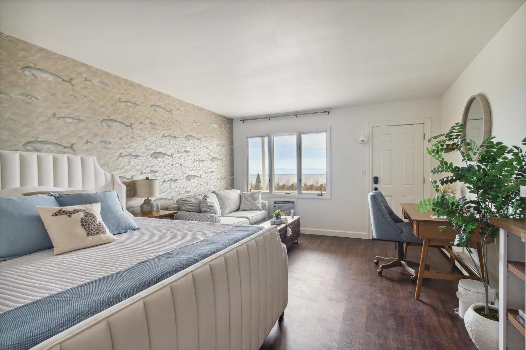 Self Check-In Lake Views Workspace 2 Queen Beds Villa Petoskey Ngoại thất bức ảnh